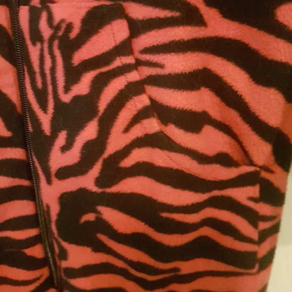 🐯 Kozies Cute Pajama Onsie - Picture 8 of 12